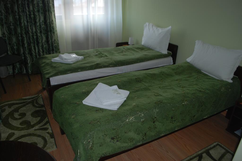 Curtea Brancoveneasca Hotel Constança Quarto foto