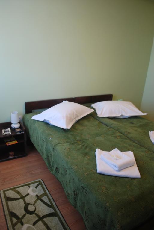 Curtea Brancoveneasca Hotel Constança Quarto foto